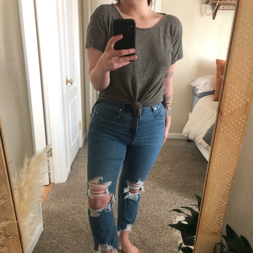 Stripped Basic T-Shirt!